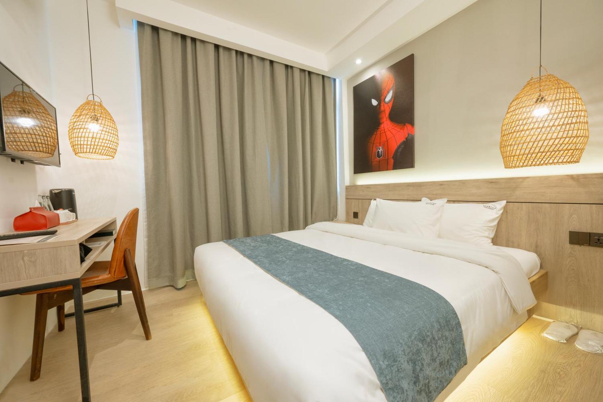 Theatre Hotel Kuching Extérieur photo